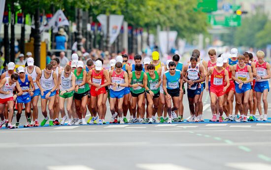 2011 IAAF World Championships in Athletics. Day two