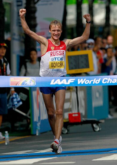 2011 IAAF World Championships in Athletics. Day two