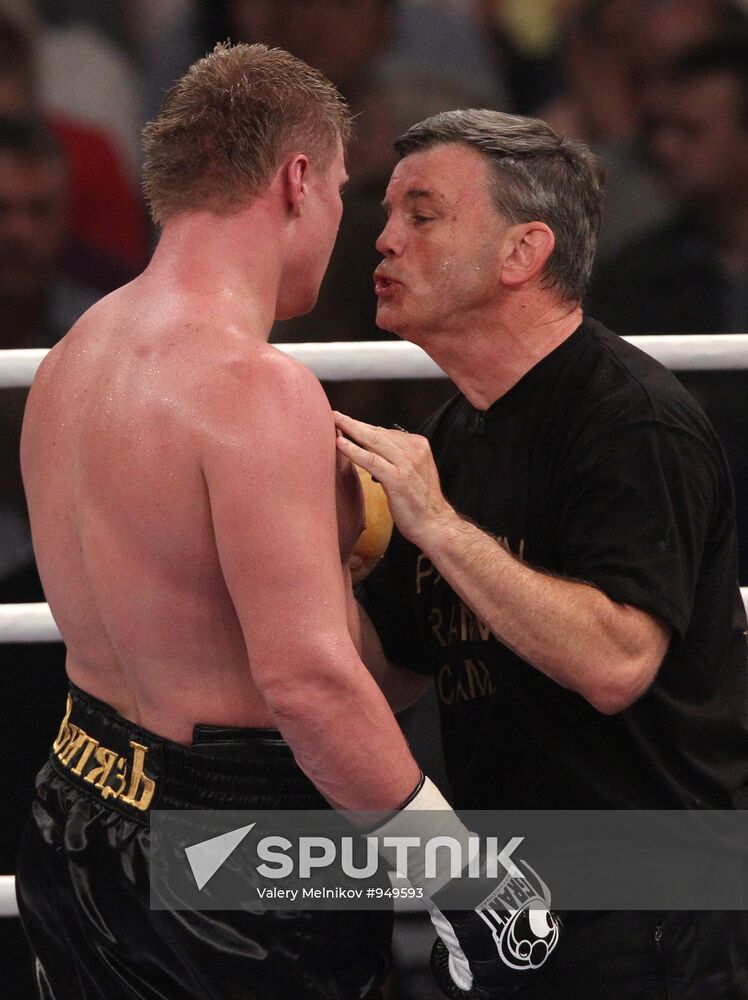 WBA title fight between Alexander Povetkin and Ruslan Chagaev