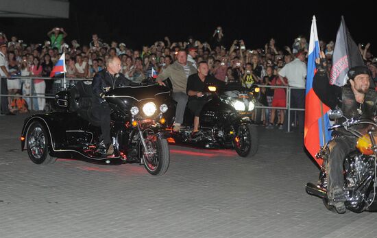 Vladimir Putin visits 16th bike-festival in Novorossiysk