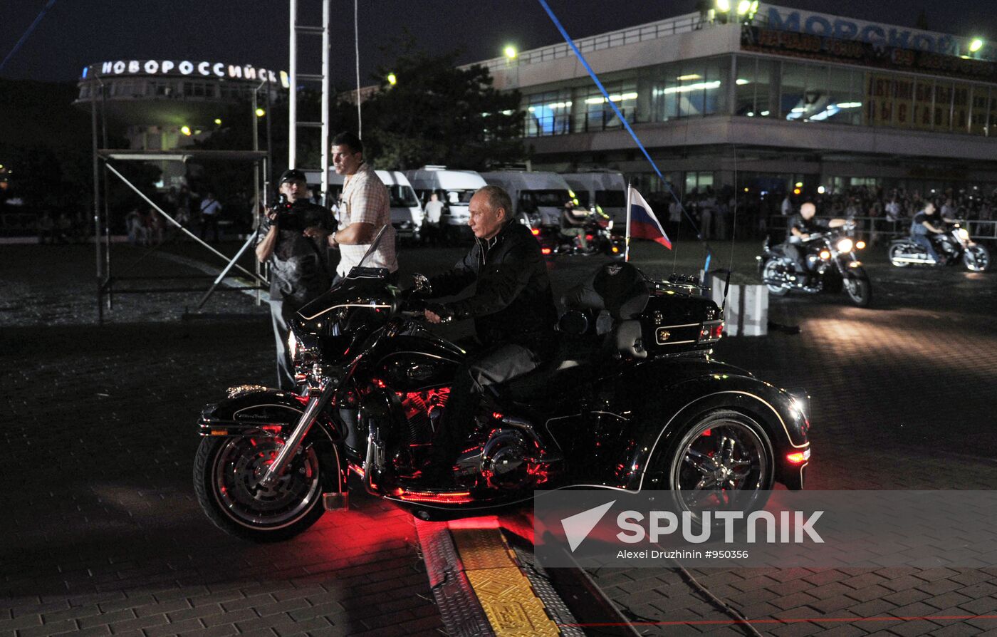 Vladimir Putin visits 16th bike-festival in Novorossiysk