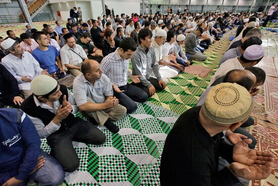Uraza Bayram in Moscow