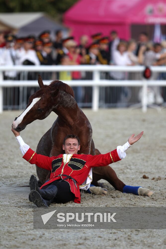 Preparing for Spasskaya Tower Festival