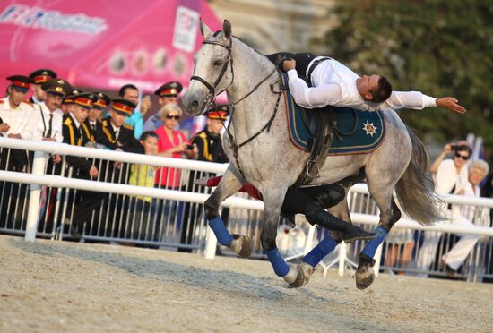Preparing for Spasskaya Tower Festival