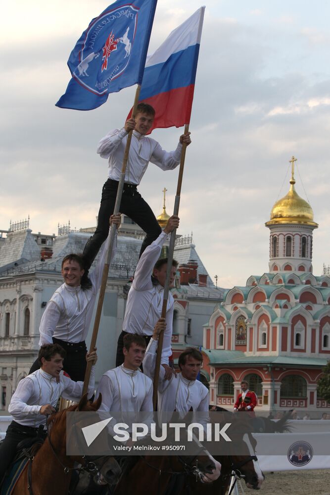 Preparing for Spasskaya Tower Festival