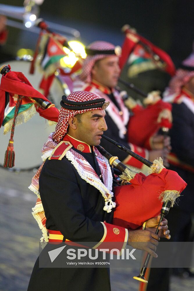 Preparing for Spasskaya Tower Festival