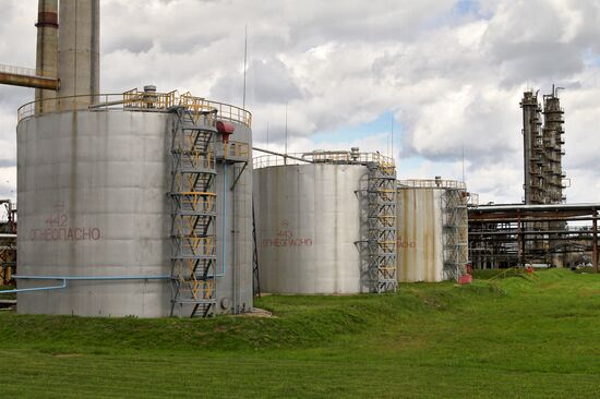 Naftan oil refinery, Novopolotsk