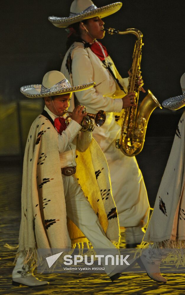 Full rehearsal of Spasskaya Tower 2011 Festival