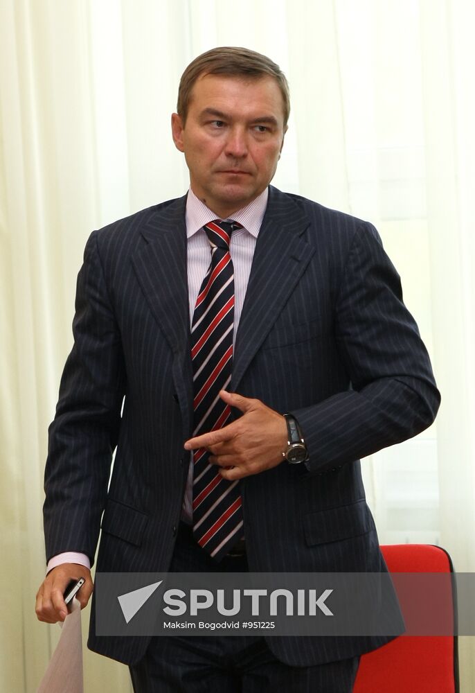 Newly appointed president of FC Rubin gives news conference