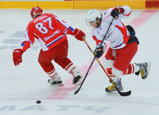 Hockey game to support "From a Pure Heart" charity