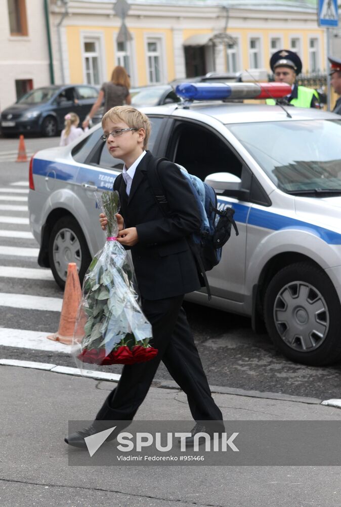 Russian schools on Knowledge Day