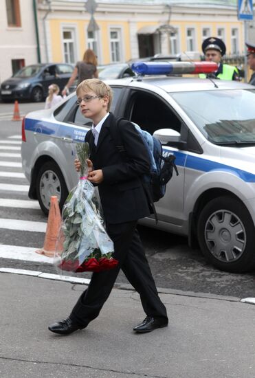 Russian schools on Knowledge Day