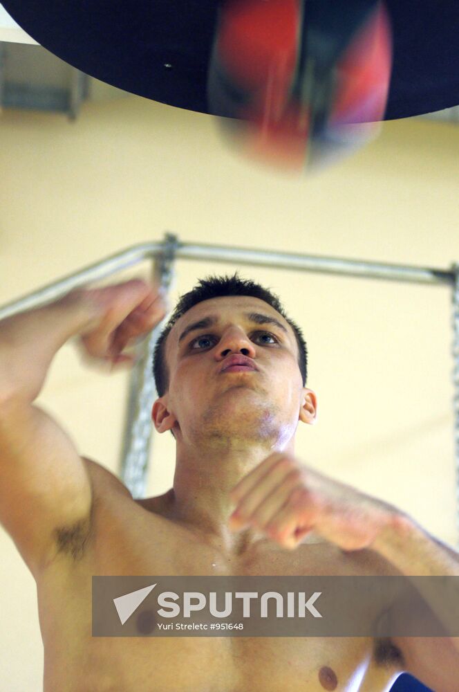 Boxing: Dmitry Pirog in training