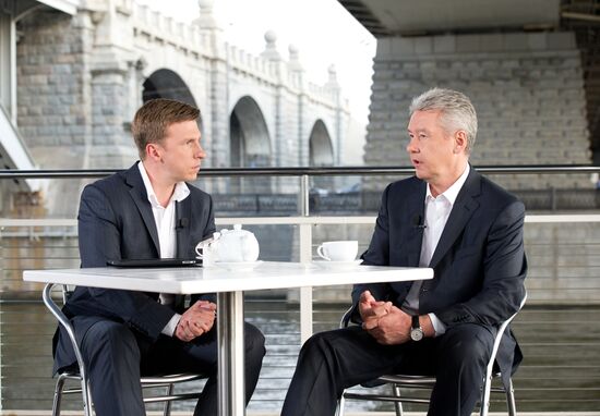 Russia-24 TV network interviews Moscow mayor
