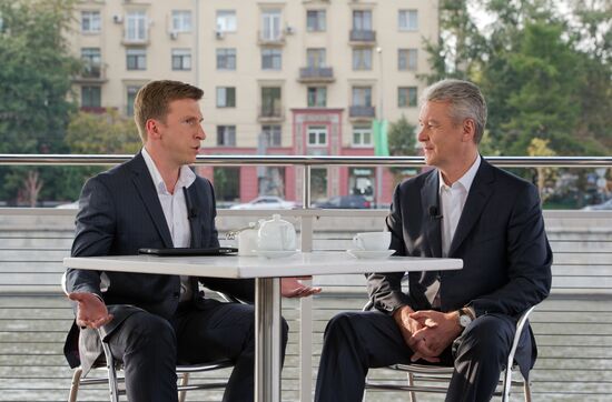 Russia-24 TV network interviews Moscow mayor