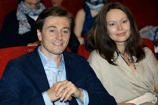Sergei Bezrukov and his wife, Irina