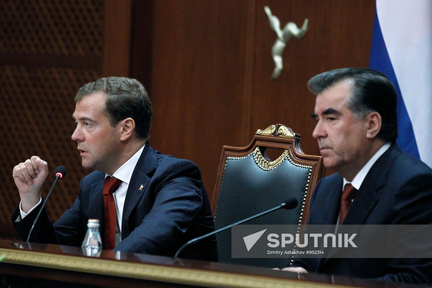 Dmitry Medvedev visits Tajikistan