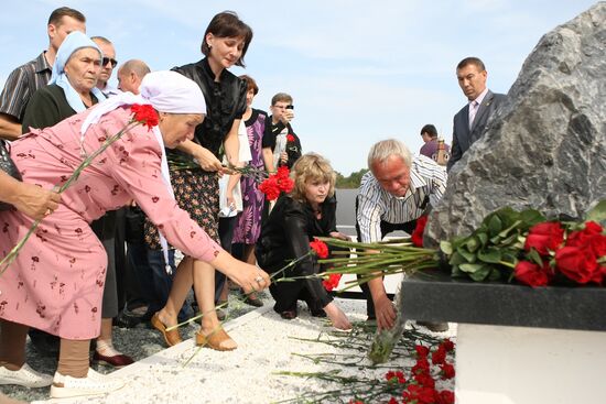 Breaking ground for temples to commemorate the Bulgaia ship