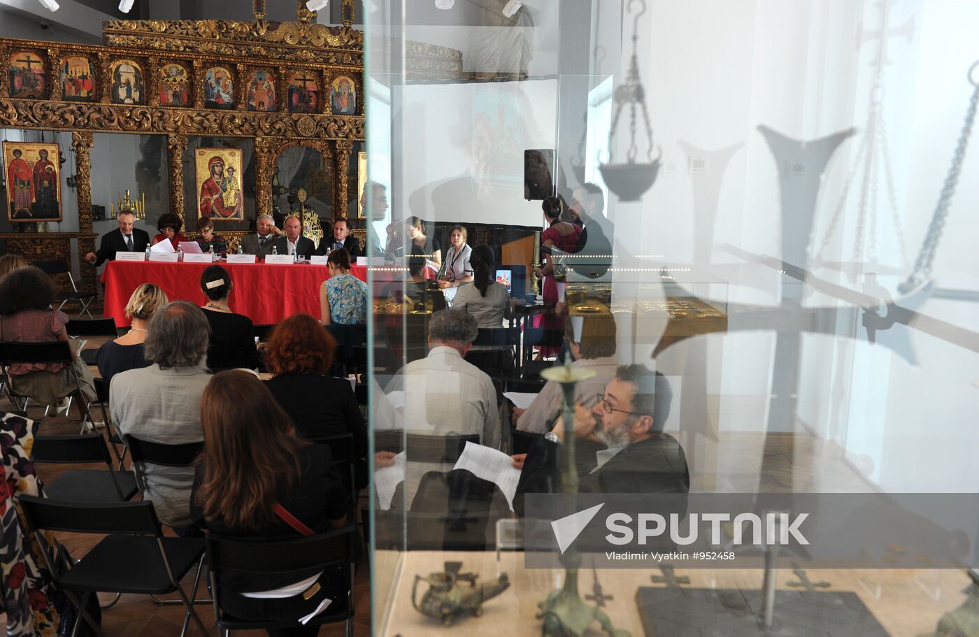 "Russian Icons 15th - start of 20th century" exhibition opens