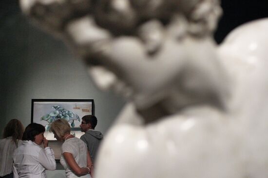 Press showing of Salvador Dali art in Pushkin Museum exhibition