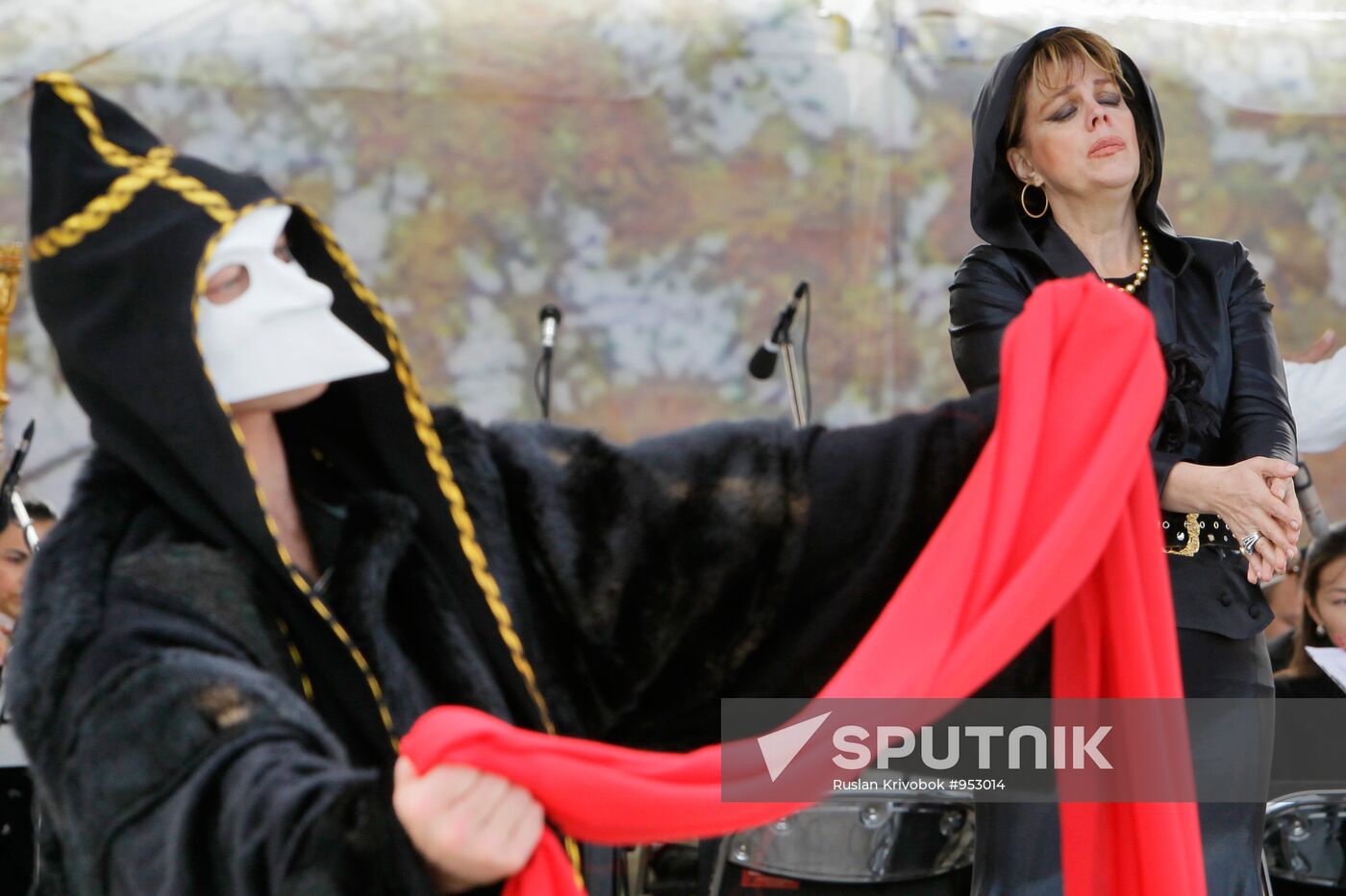 Lubov Kazarnovskaya