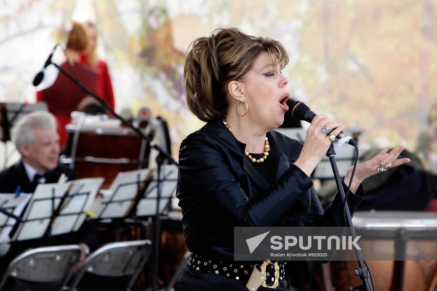 Lubov Kazarnovskaya