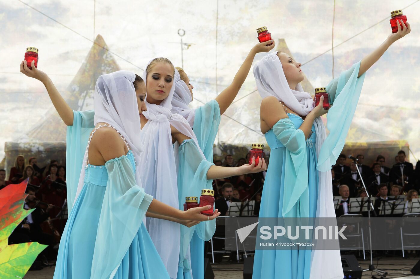 Moscow State Dance Company "Russian Seasons"