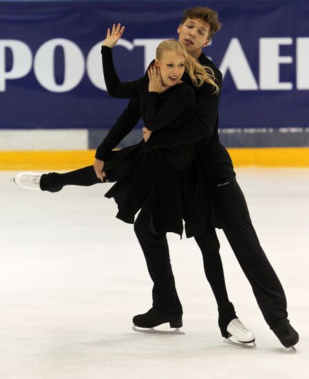 Yekaterina Bobrova, Dmitry Solovyov