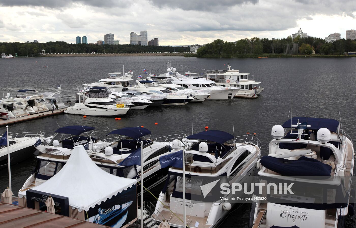 2011 Millionaire Boat Show exhibition