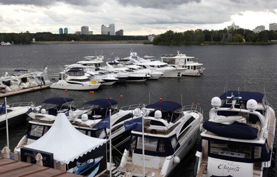 2011 Millionaire Boat Show exhibition