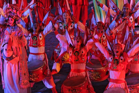Closing of Savior Tower 2011 festival