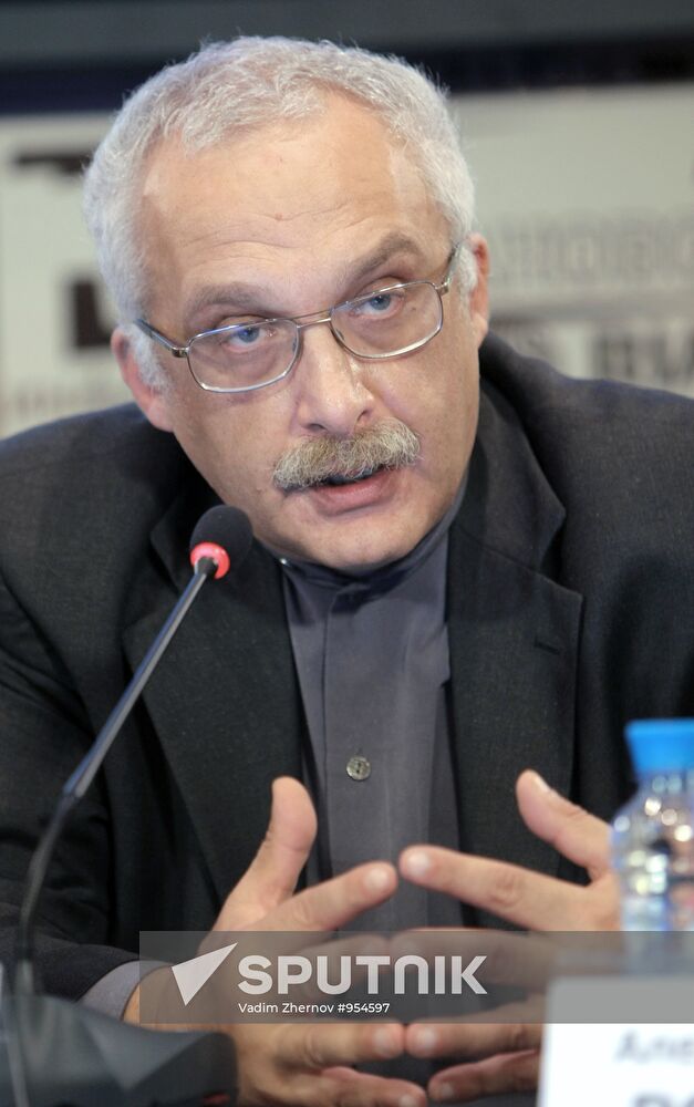 Alexander Drouz