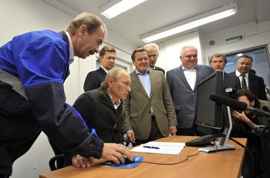 Vladimir Putin visits North Western Federal District