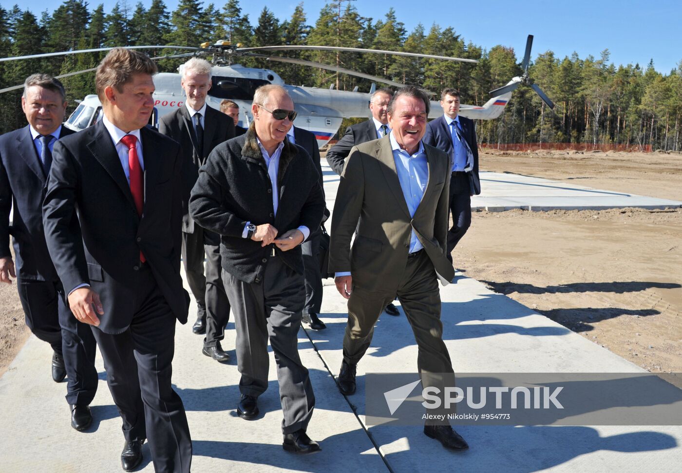 Vladimir Putin visits North Western Federal District