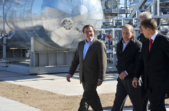 Vladimir Putin visits North Western Federal District