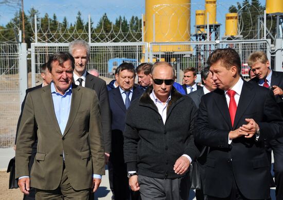 Vladimir Putin visits North Western Federal District