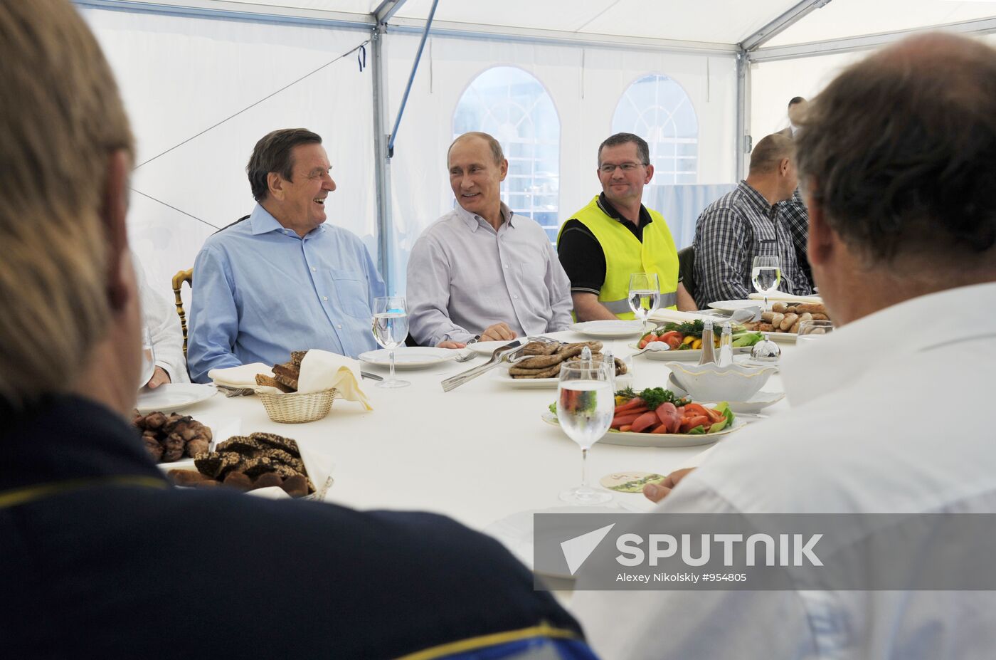 Vladimir Putin visits North Western Federal District