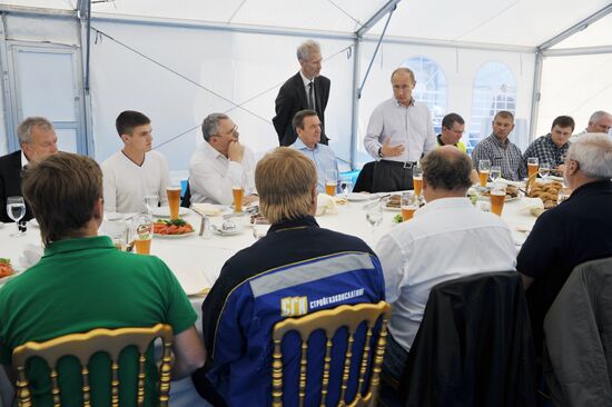 Vladimir Putin visits North Western Federal District