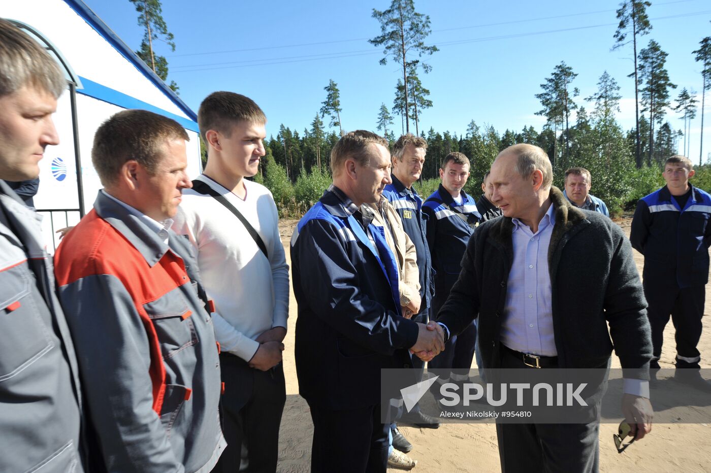 Vladimir Putin visits North Western Federal District