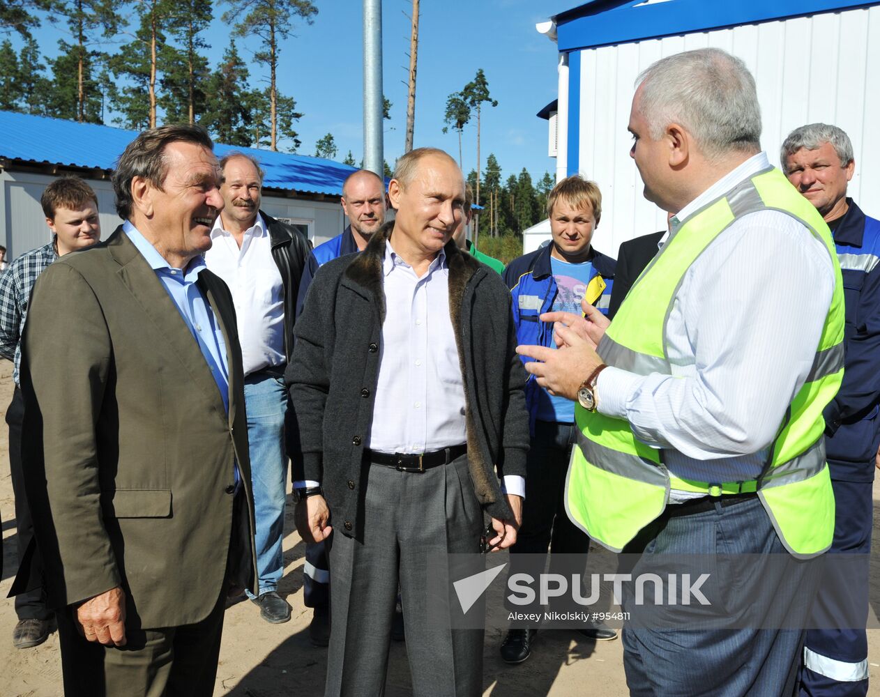 Vladimir Putin visits North Western Federal District