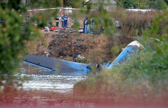 Yak-42 aircraft crashes near Yaroslavl