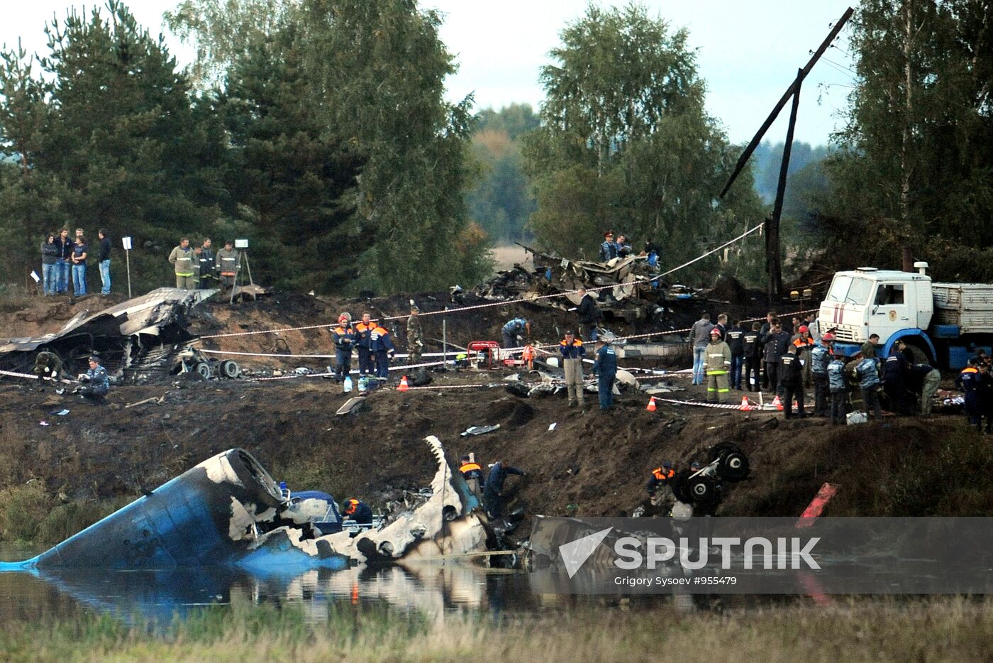 Yak-42 aircraft crashes near Yaroslavl