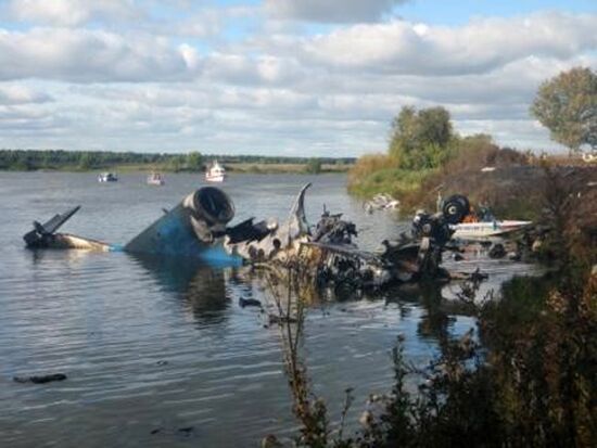 Yak-42 aircraft crashes near Yaroslavl