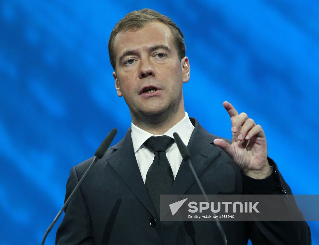Dmitry Medvedev attends Global Policy Forum in Yaroslavl