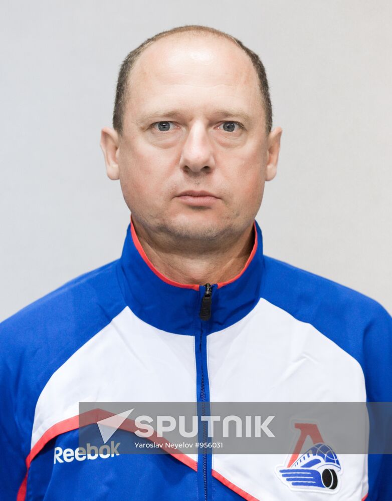 Lokomotiv Yaroslavl trainer Yevgeny Sidorov