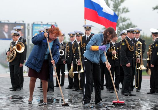 Danish Queen Margrethe II & Prince Consort Henrik in Petersburg