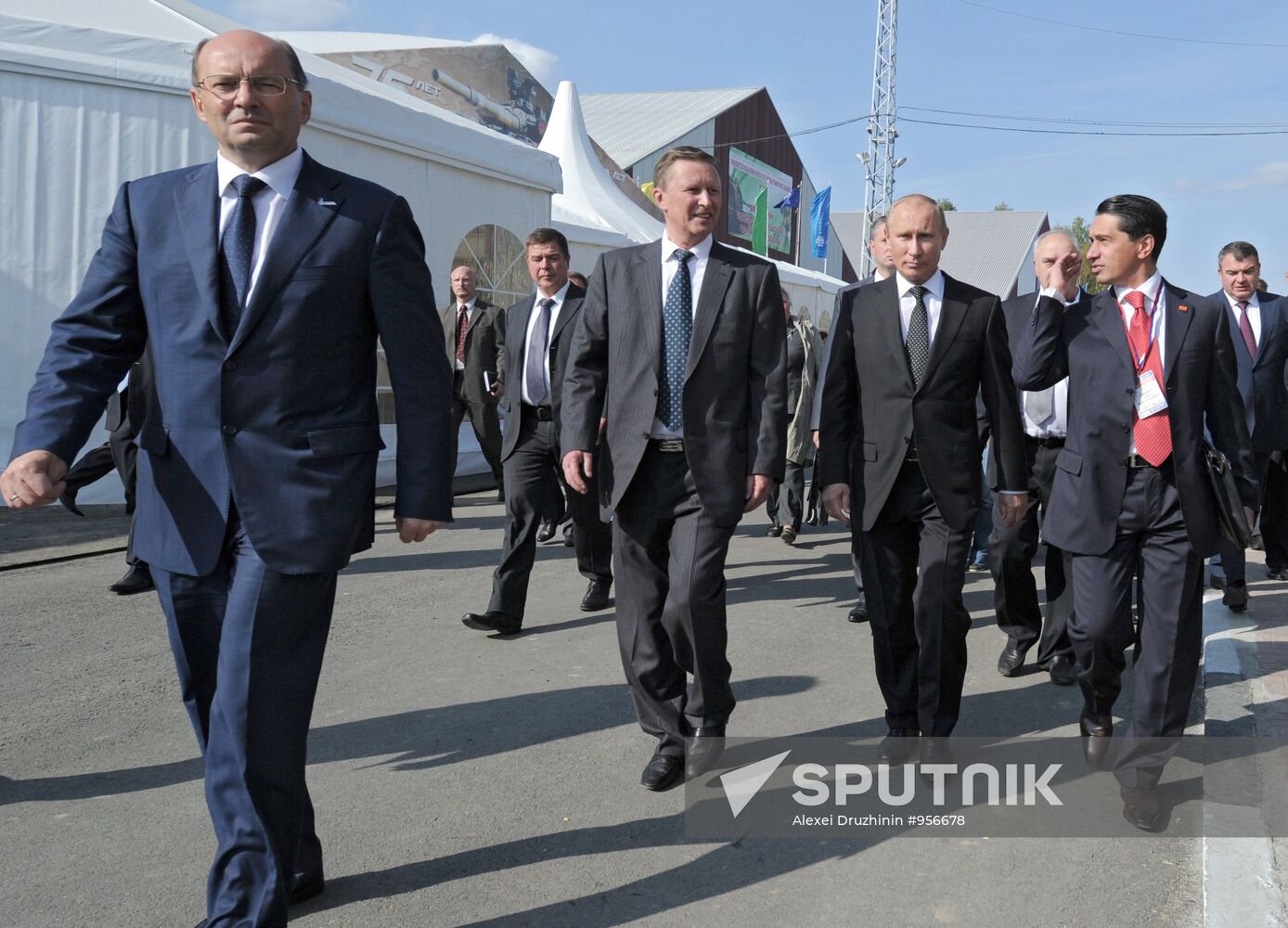 Vladimir Putin visits Urals Federal District