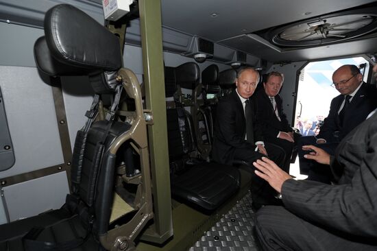 Vladimir Putin visits Urals Federal District