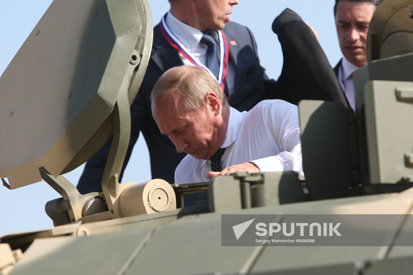 Vladimir Putin visits Urals Federal District