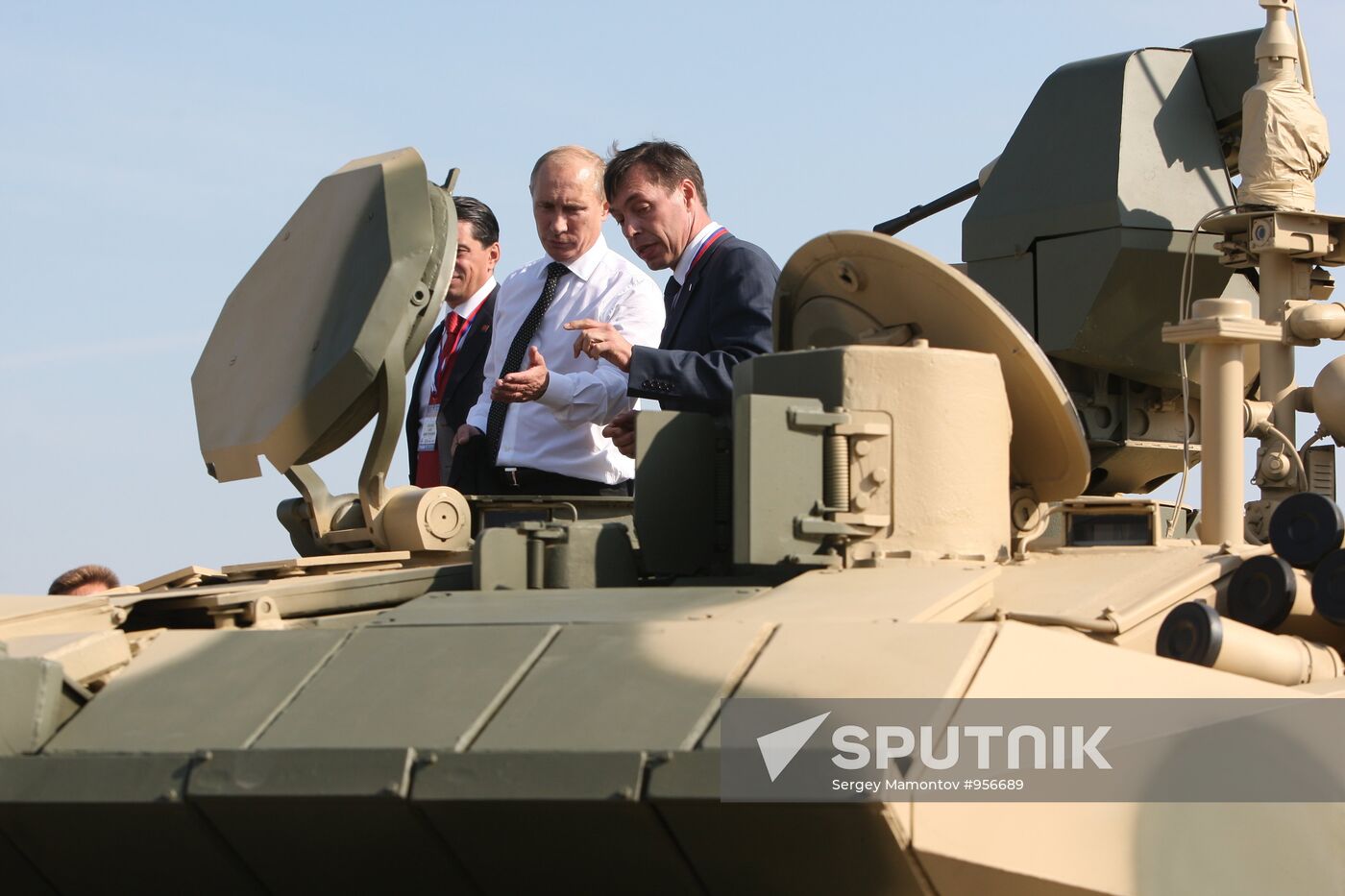 Vladimir Putin visits Urals Federal District